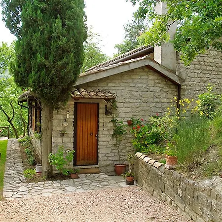 Locazione Turistica Basili * Capodacqua (Assisi)
